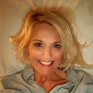 Meet your Posher, Constance